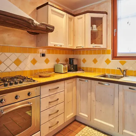 Leonardo By Interhome * ソーリコ